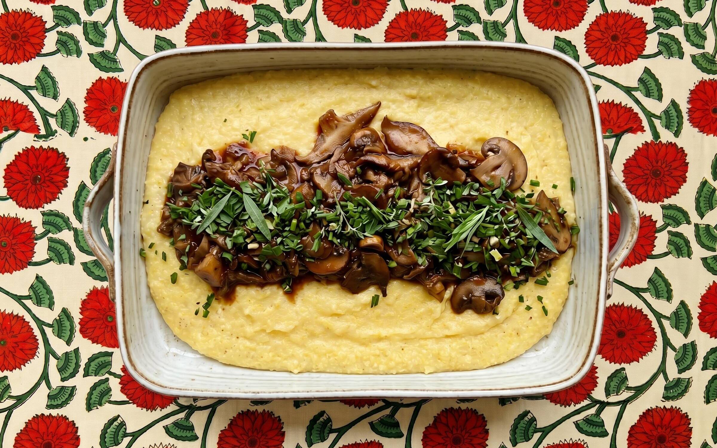 Mushroom Ragoût with Polenta